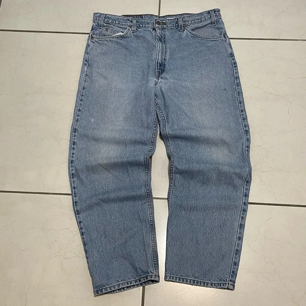 Levis levi 550
